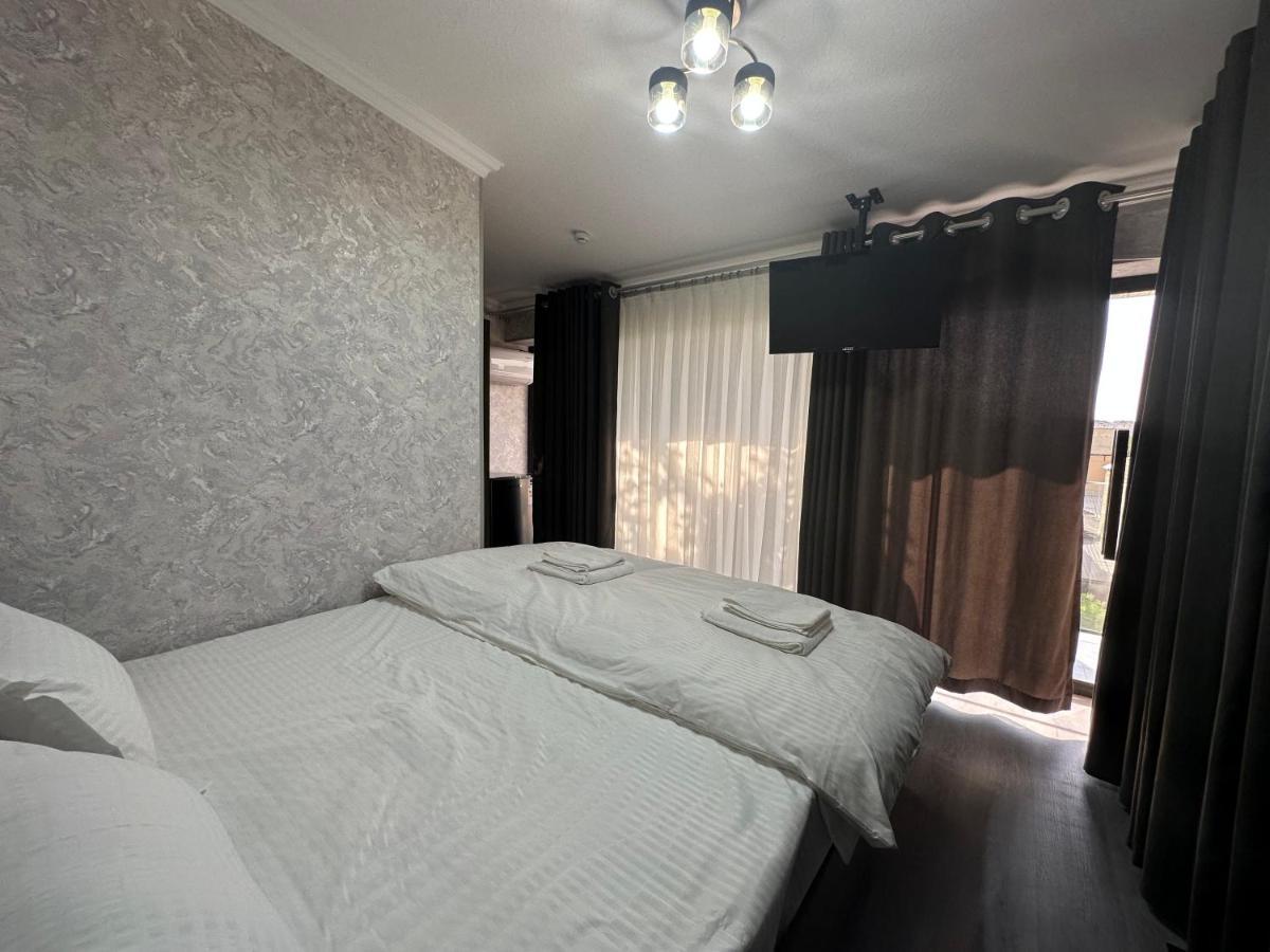 Byond Hotel & Hostel Tasken Kültér fotó