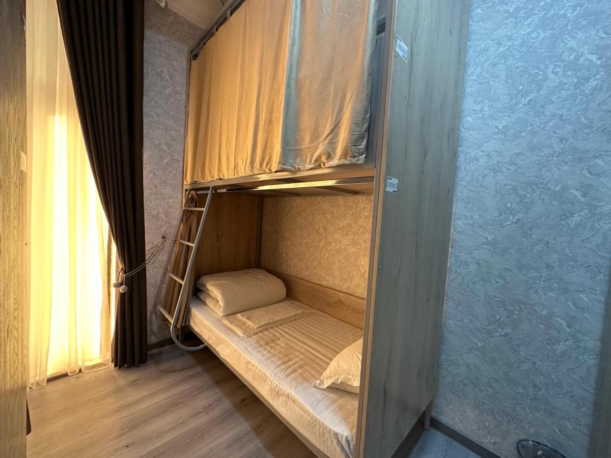 Byond Hotel & Hostel Tasken Kültér fotó