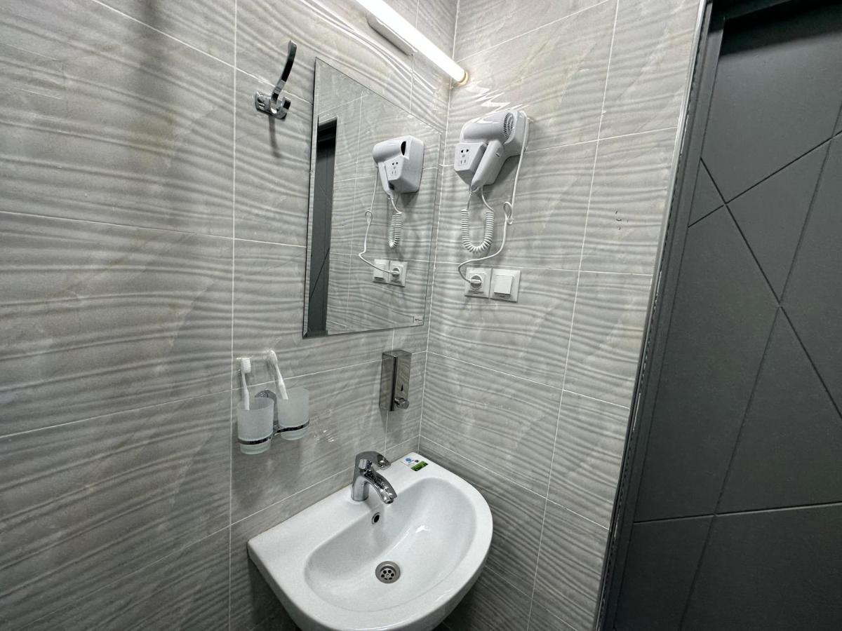 Byond Hotel & Hostel Tasken Kültér fotó