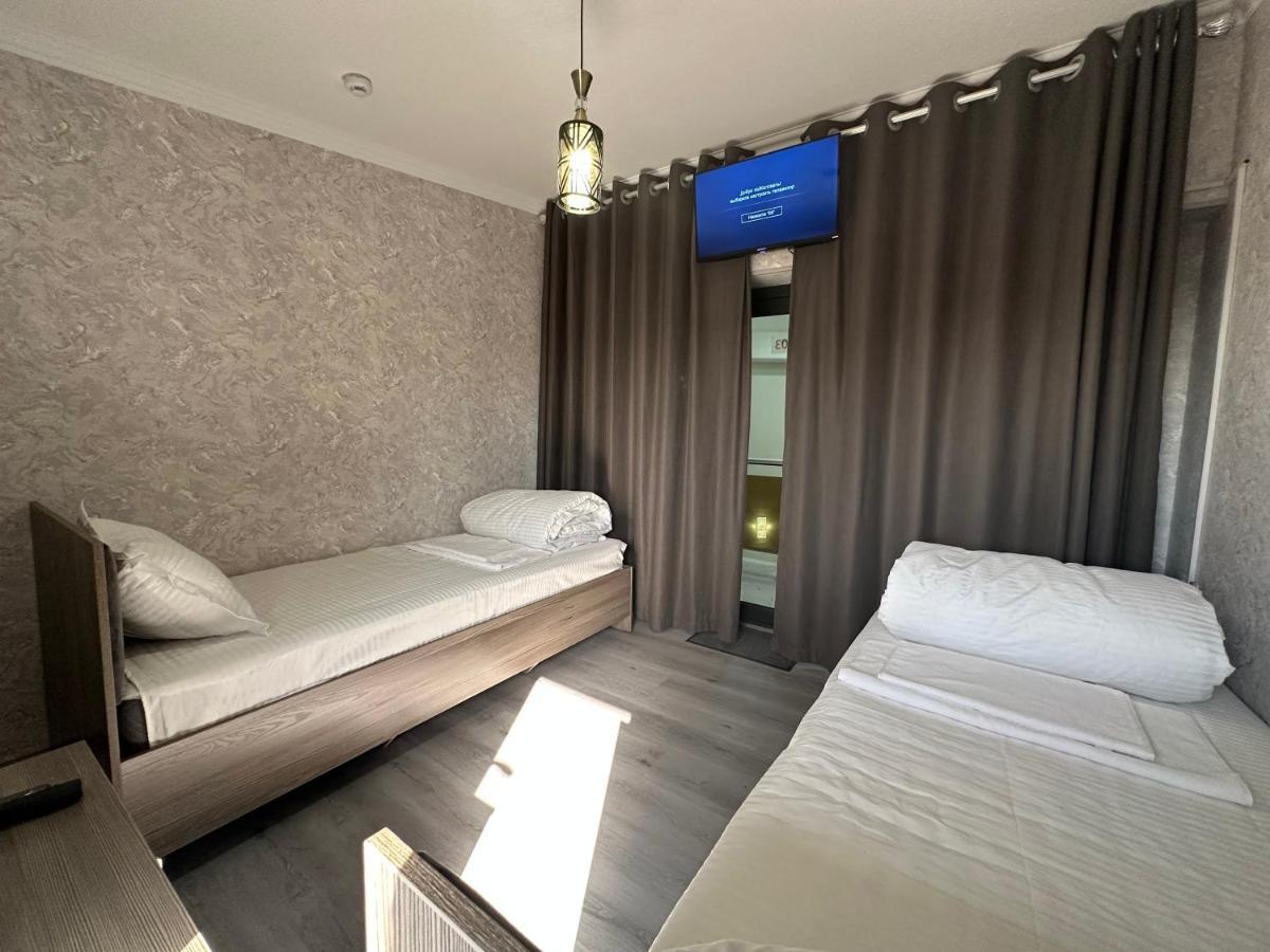 Byond Hotel & Hostel Tasken Kültér fotó